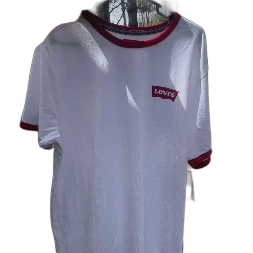 NWT Levi’s Mens Short Sleeve Shirt Red and White